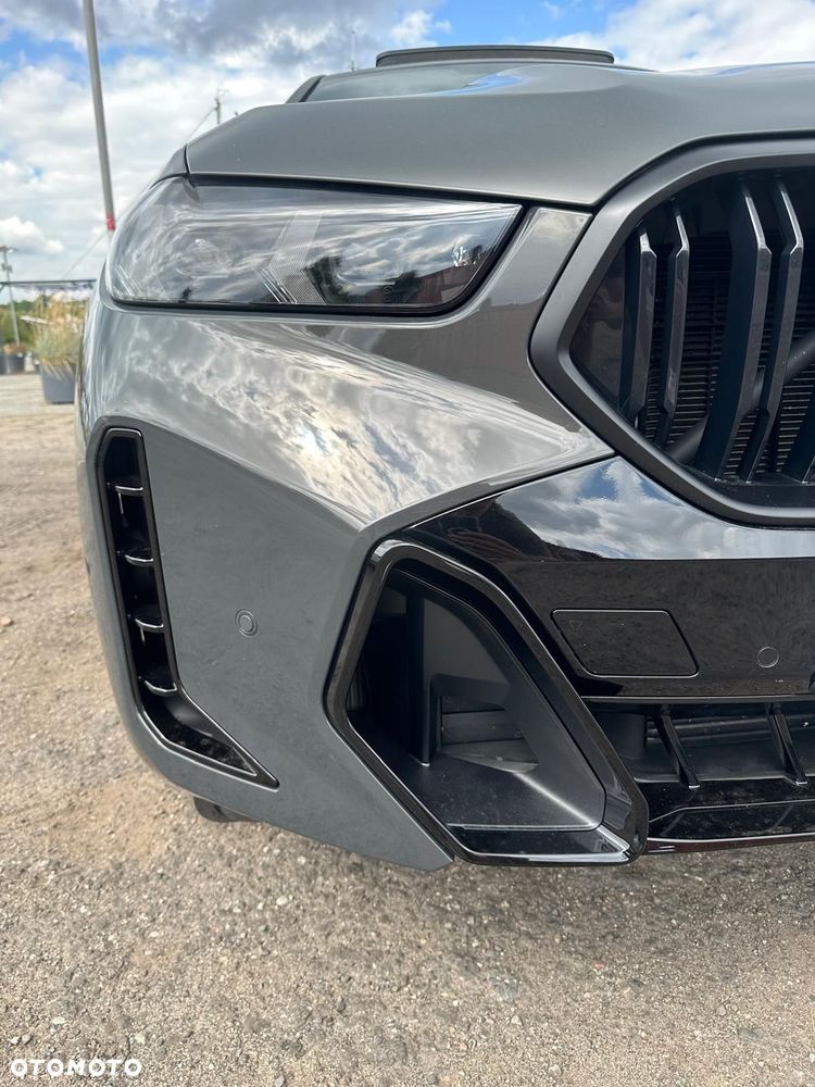 BMW X6 - 24