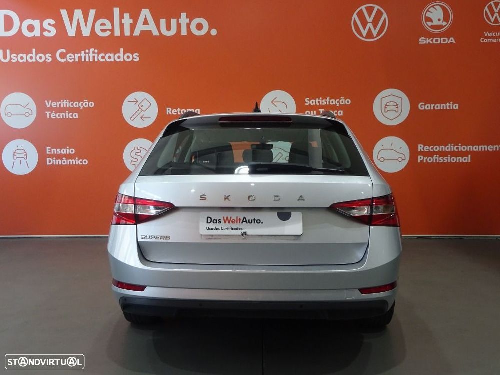 Skoda Superb Break 2.0 TDI Ambition DSG - 4