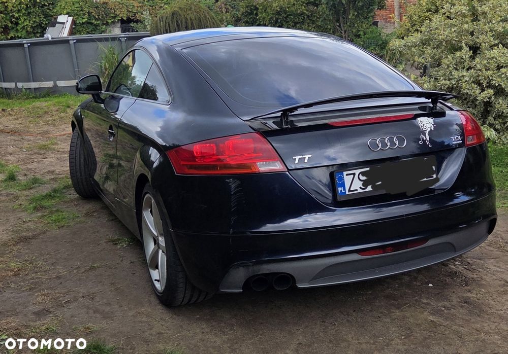 Audi TT S Coupé - 5