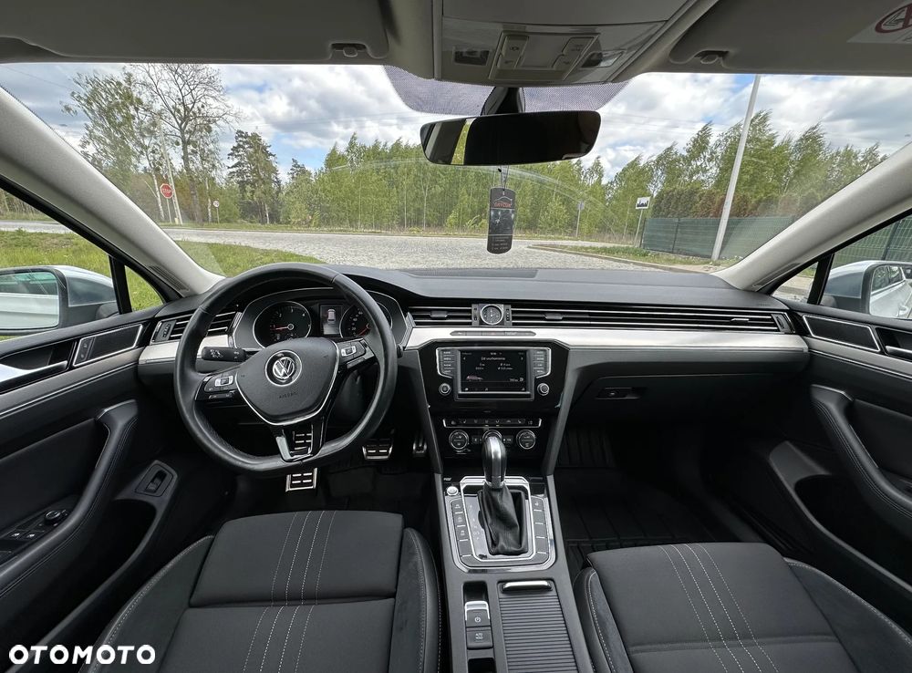 Volkswagen Passat Alltrack 2.0 TDI SCR 4Mot DSG - 15
