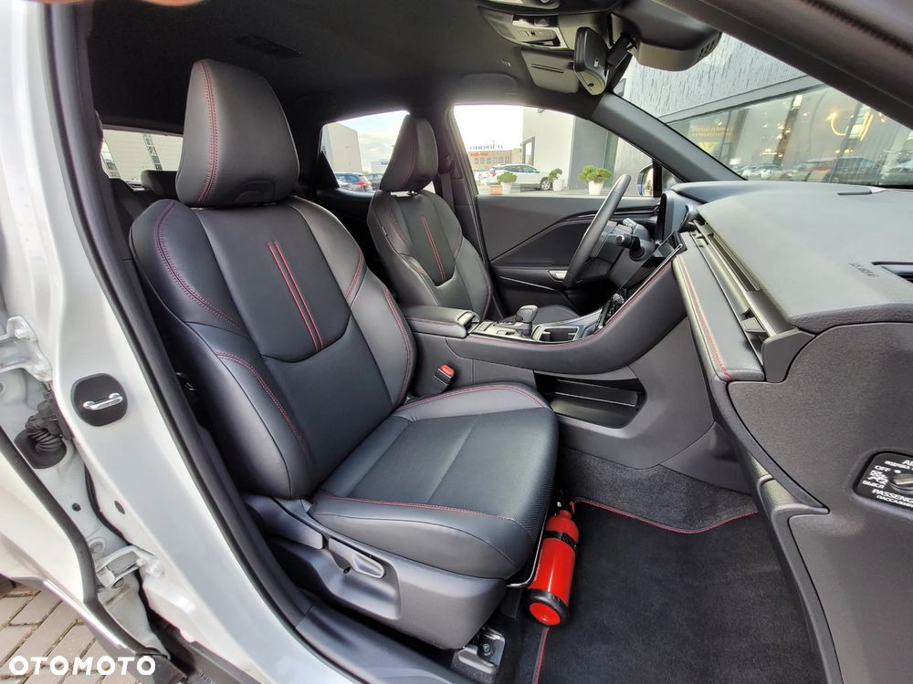 Lexus LBX 1.5 Hybrid Emotion - 13