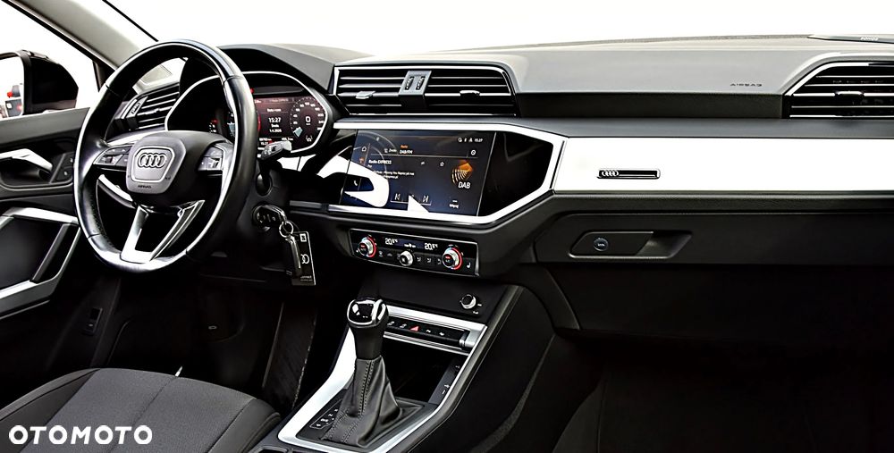 Audi Q3 35 TFSI S tronic - 20