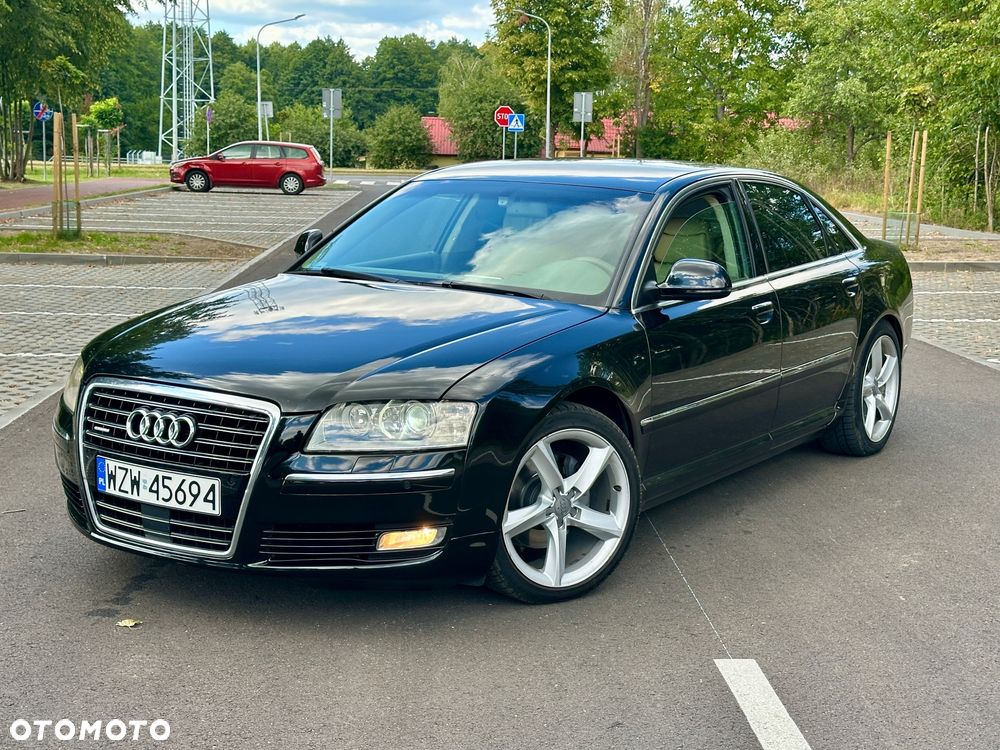 Audi A8 - 2