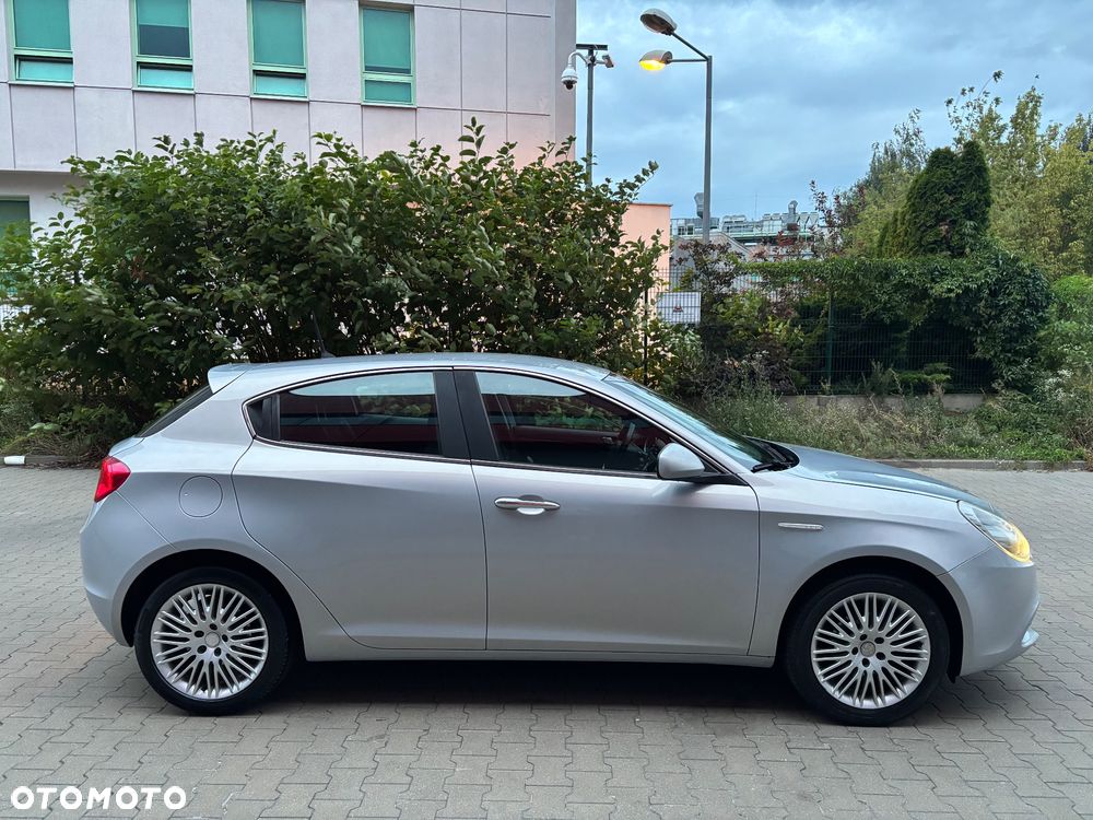 Alfa Romeo Giulietta 1.4 TB Distinctive - 4