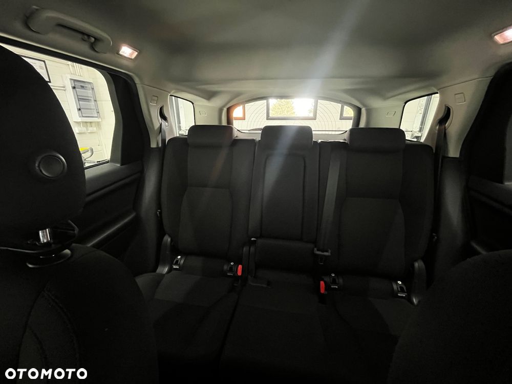 Land Rover Discovery Sport TD4 HSE Luxury - 17
