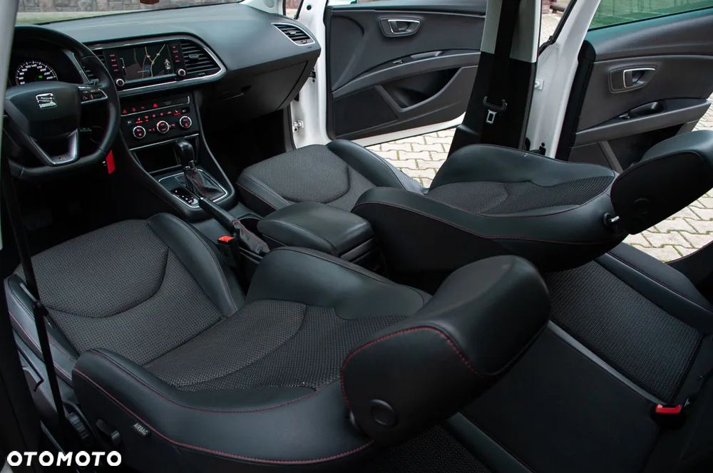 Seat Leon 2.0 TDI DPF Start&Stop DSG FR - 23