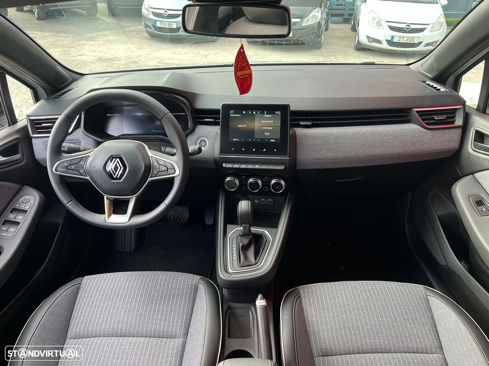 Renault Clio 1.6 E-Tech Full Hybrid RS Line - 16