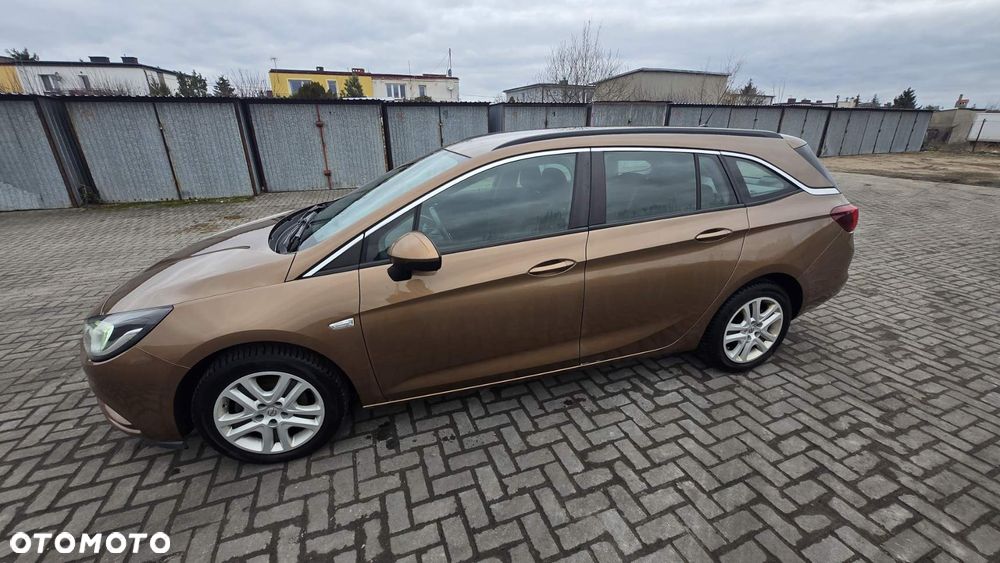 Opel Astra 1.4 T Enjoy - 1