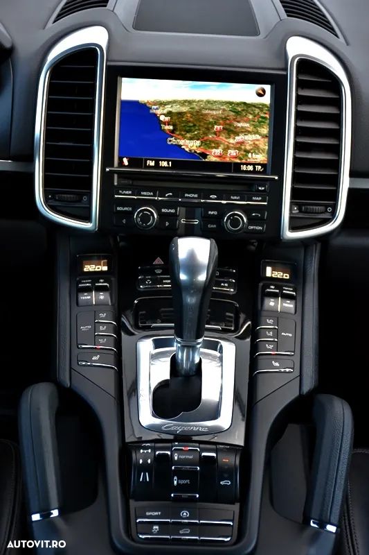Porsche Cayenne Diesel Tiptronic S - 20
