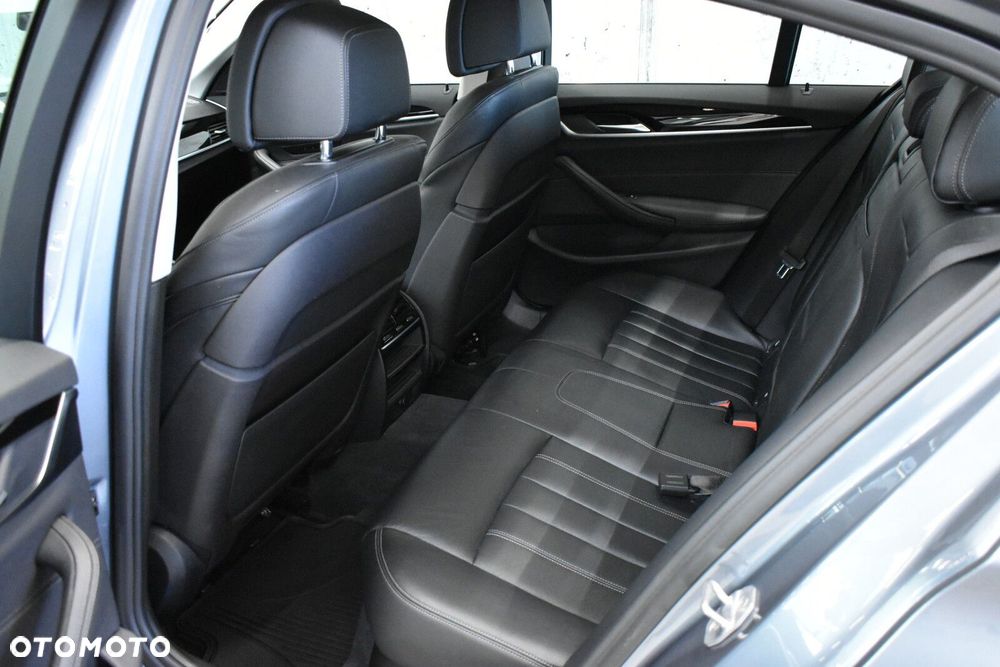 BMW Seria 5 - 22