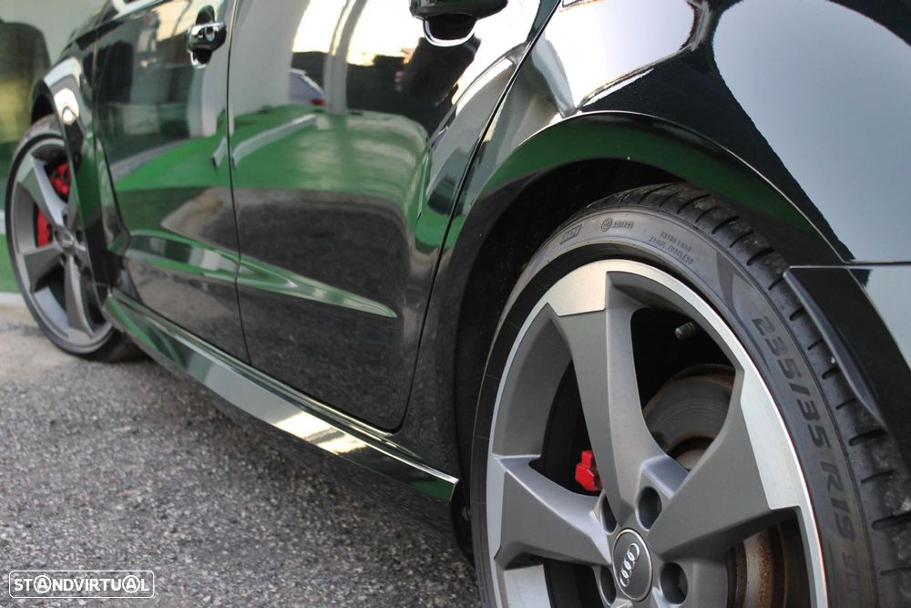 Audi RS3 Sportback 2.5 TFSI quattro S tronic - 40