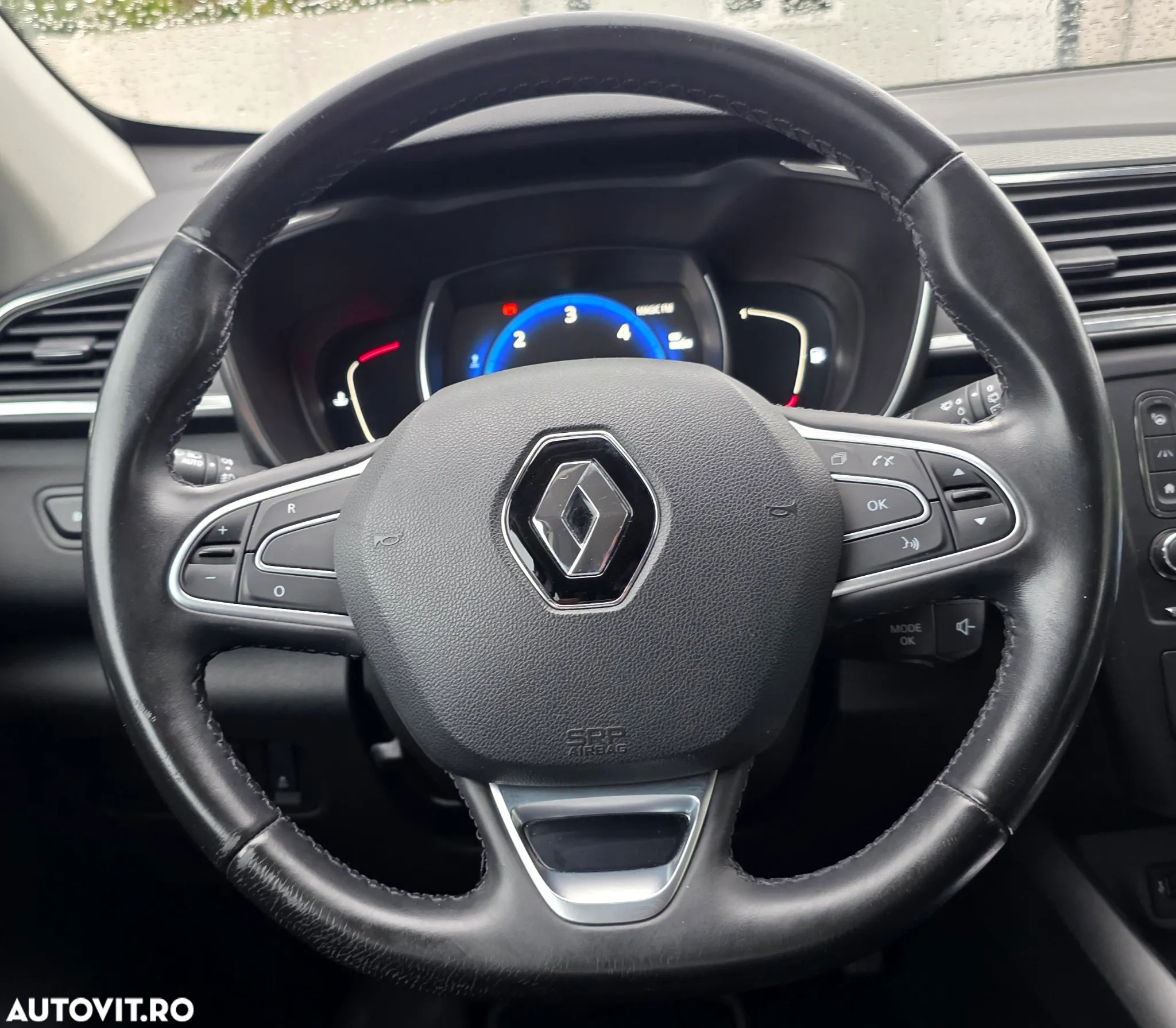 Renault Kadjar 1.6 DCI 4X4 Intens - 28