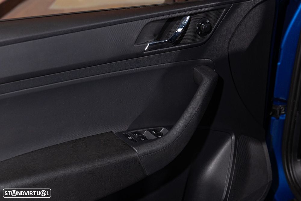 Skoda Rapid Spaceback 1.4 TDi Ambition DSG - 25