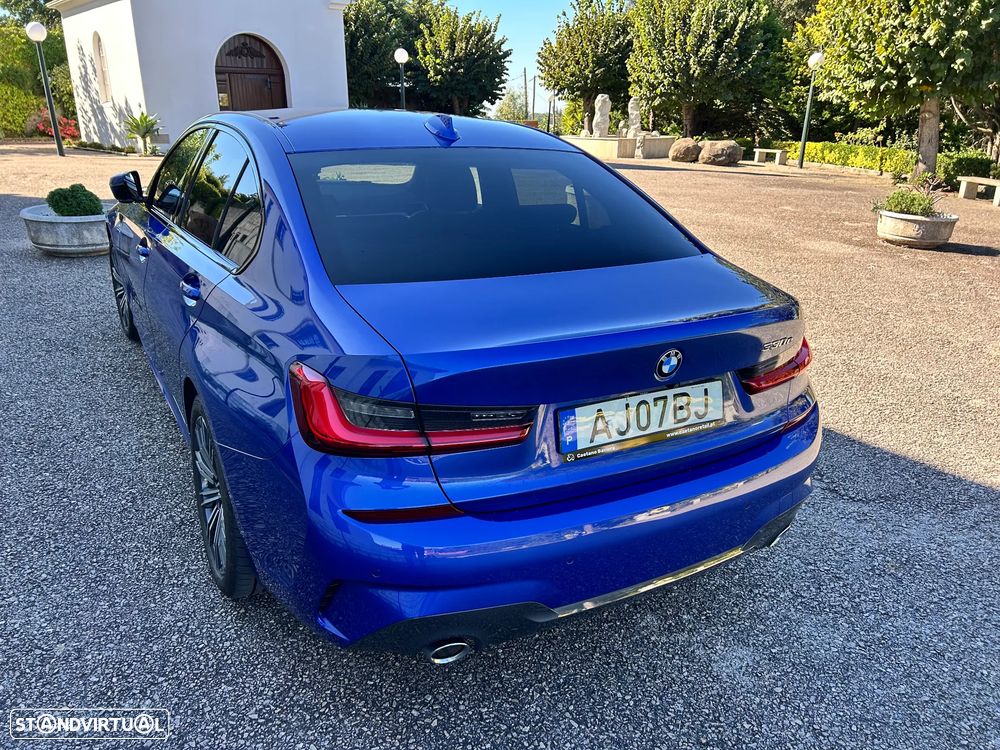 BMW 330 - 6
