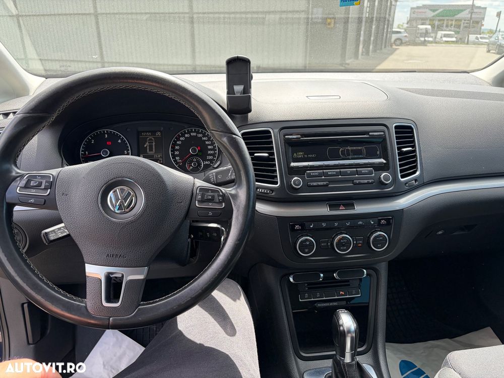 Volkswagen Sharan 2.0 TDI DSG BlueMotion Technology Comfortline - 6