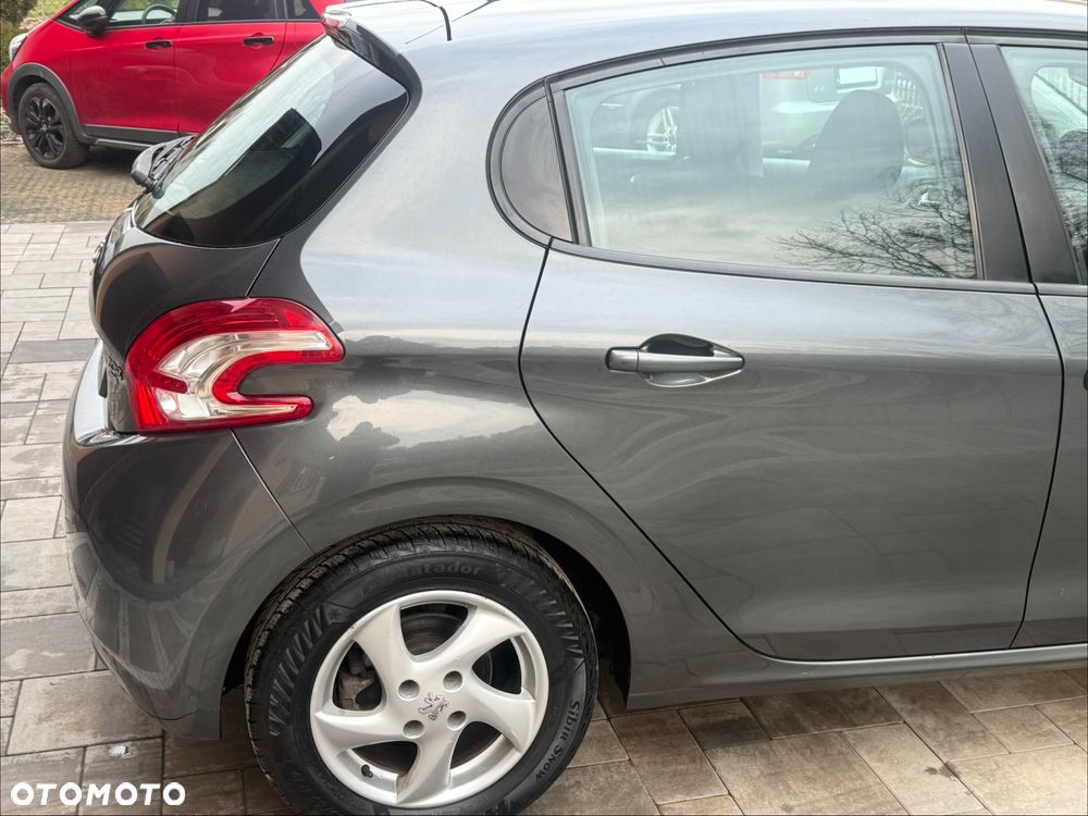 Peugeot 208 e-HDi FAP 92 Stop&Start Allure - 31