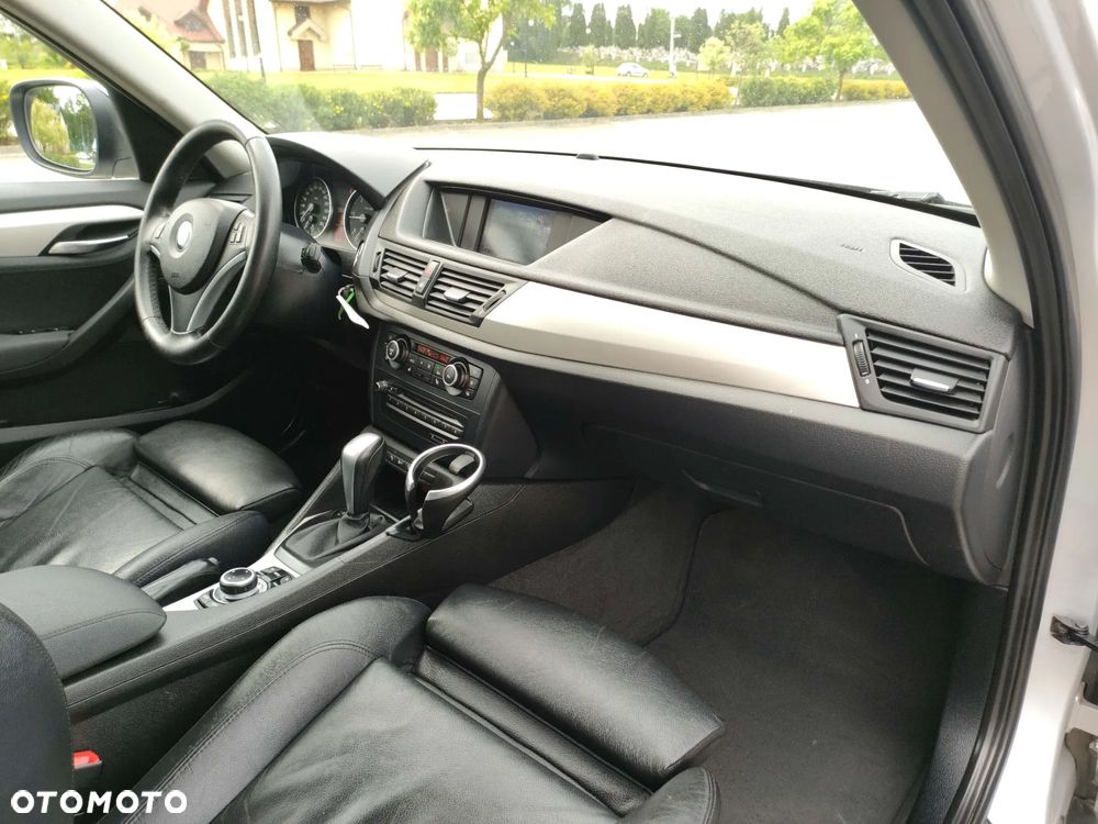 BMW X1 xDrive18d xLine - 19