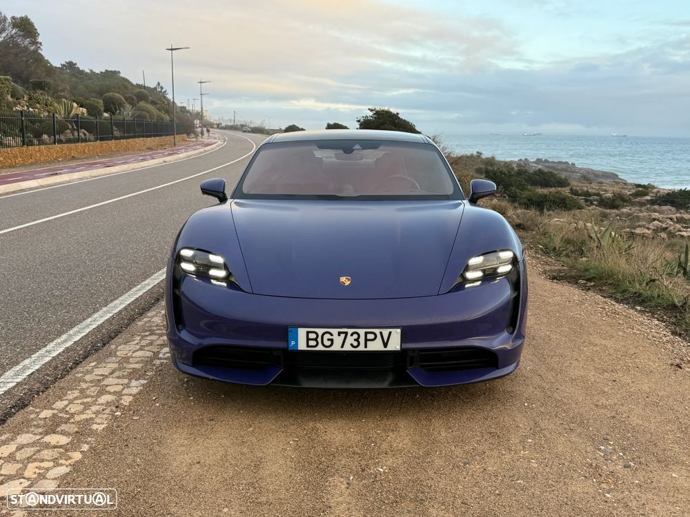 Porsche Taycan Turbo - 2