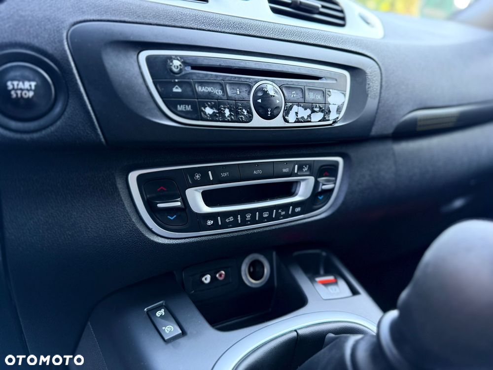 Renault Scenic 1.6 16V Expression - 23