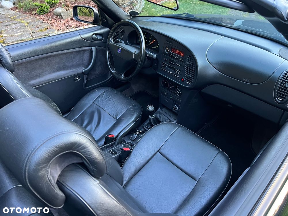 Saab 900 2.3 SE - 30