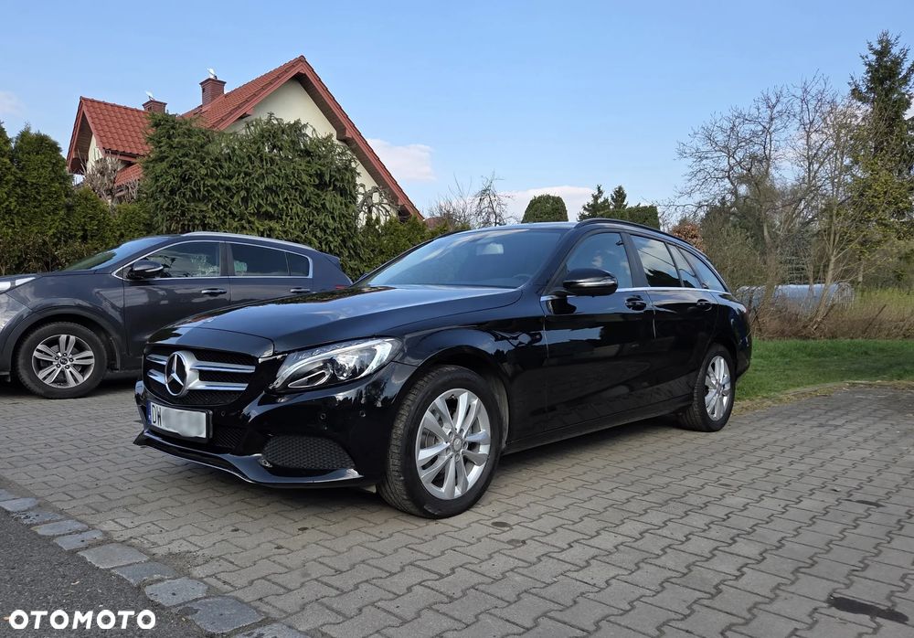 Mercedes-Benz C-Class 2016 photo 3
