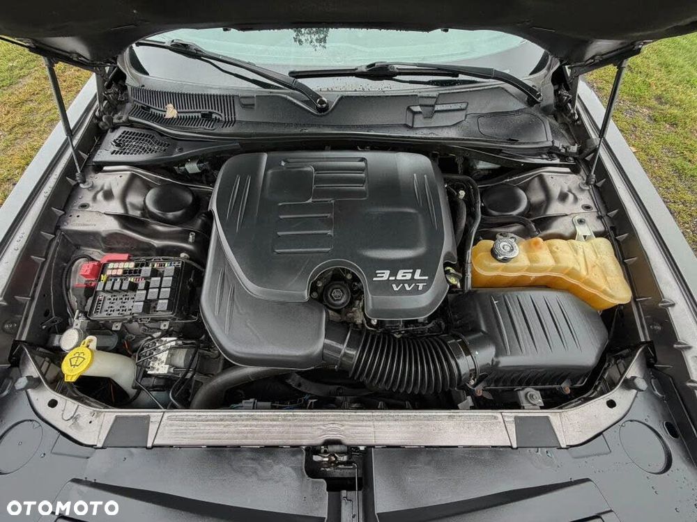 Dodge Challenger ver-3-6-gt-plus-awd - 24