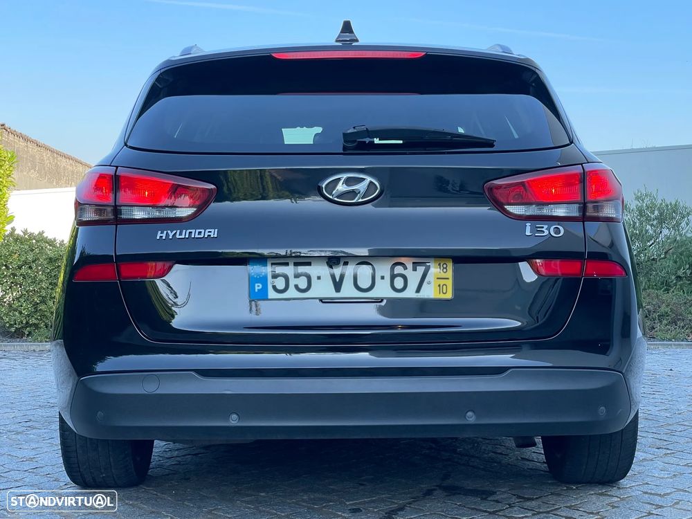 Hyundai i30 CW - 13