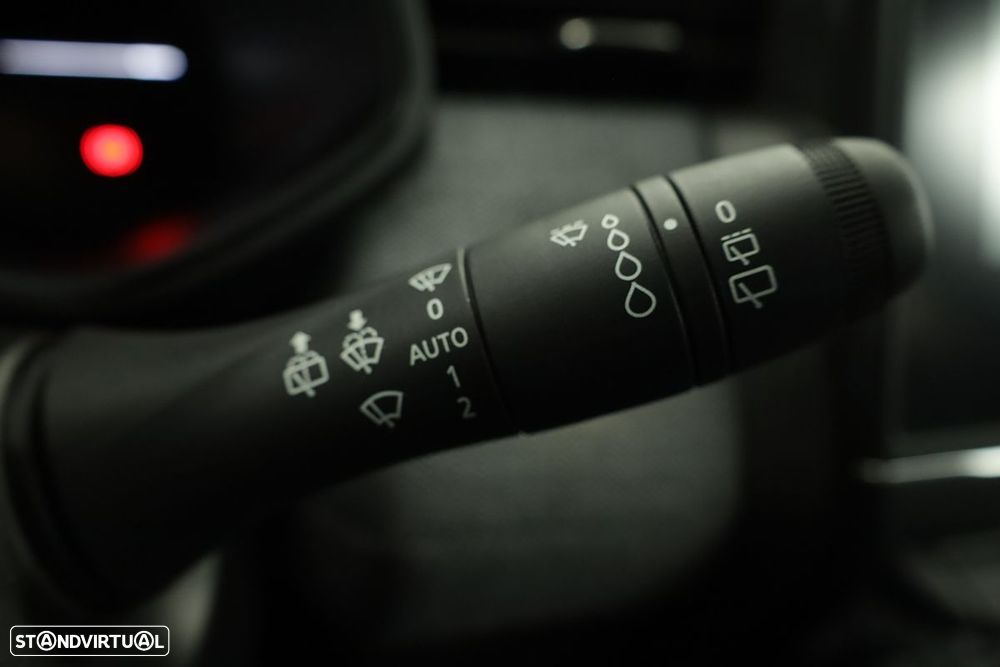 Renault Clio 1.0 TCe Techno - 17