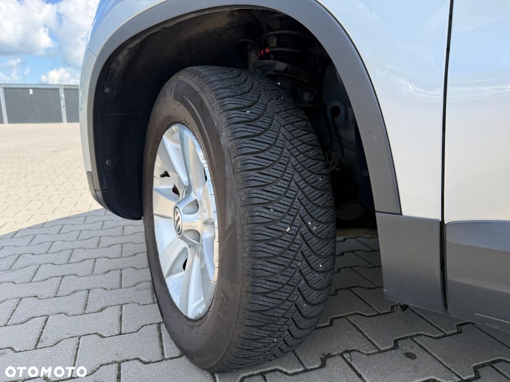 Volkswagen Tiguan - 13