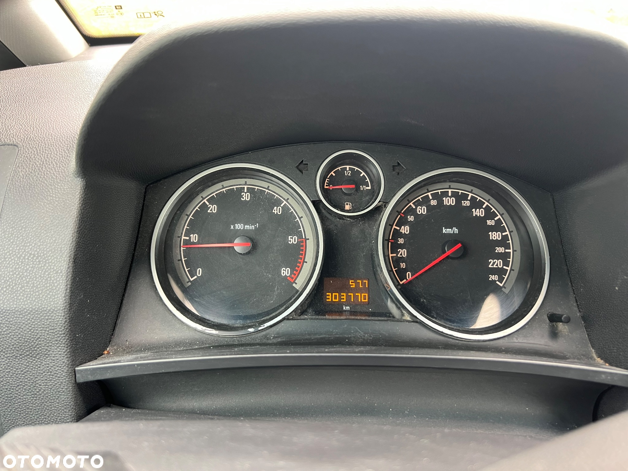 Opel Zafira 1.9 CDTI Cosmo - 13