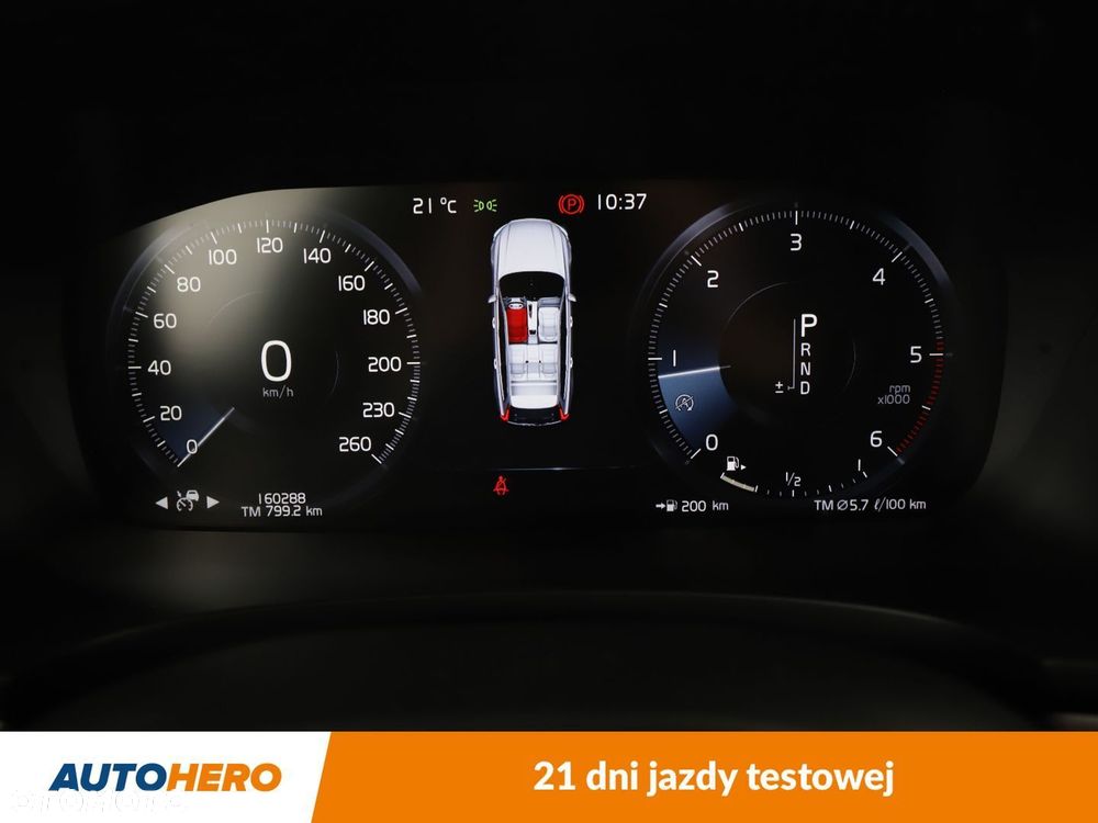 Volvo V90 D4 Momentum - 19