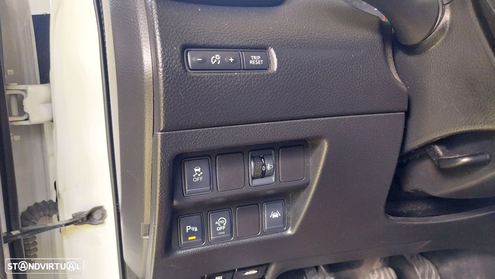 Nissan Qashqai 1.5 dCi N-Connecta 18 - 5