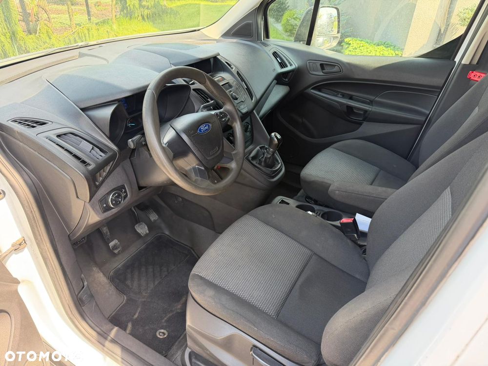Ford Transit Connect - 22
