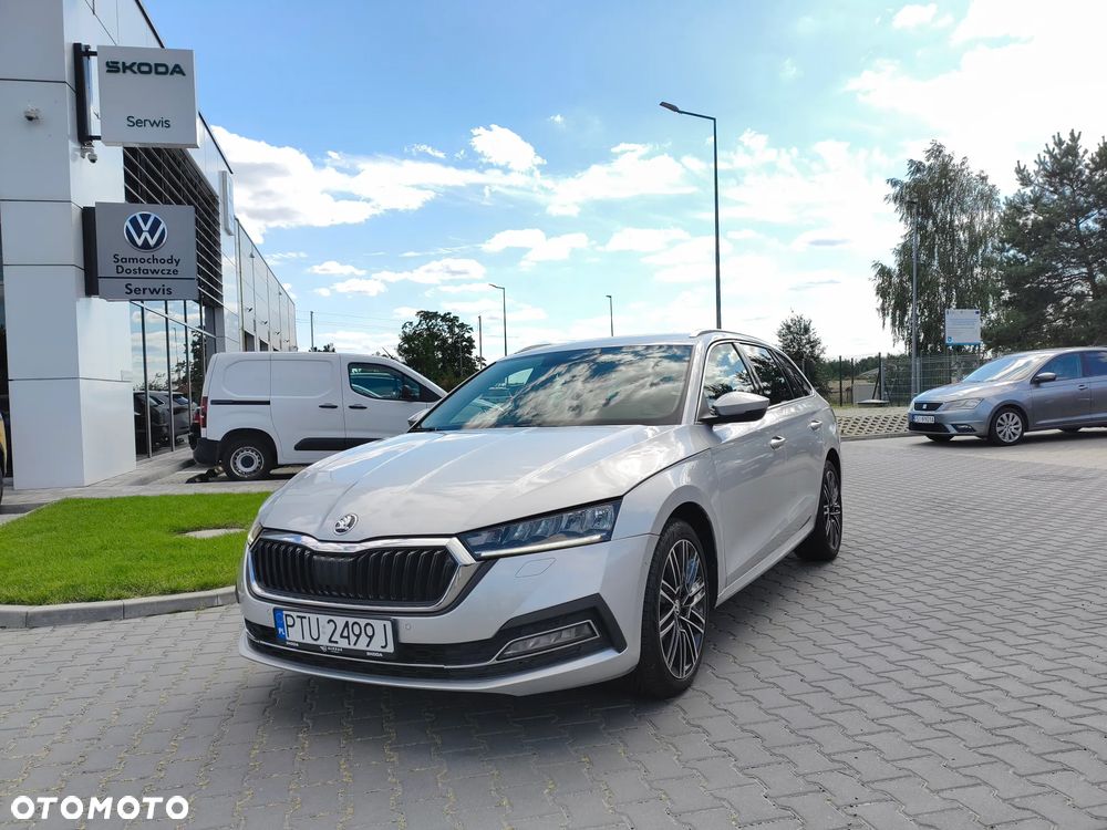 Skoda Octavia 2.0 TDI DSG Ambition - 1