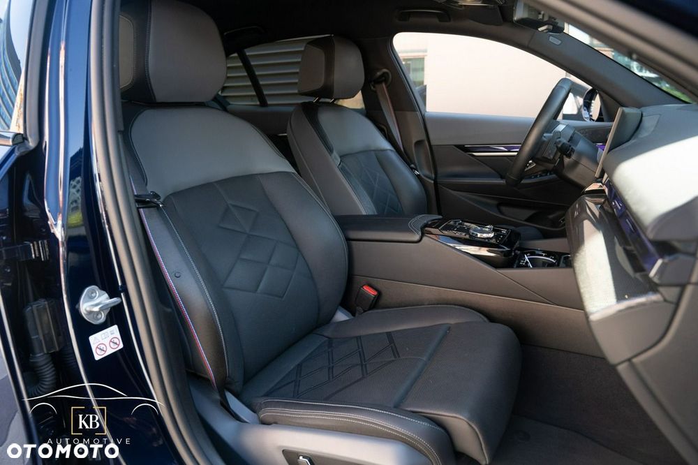BMW Seria 5 550e xDrive - 20