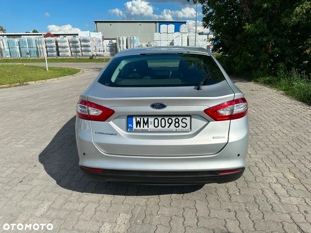 Ford Mondeo 1.5 EcoBoost Ambiente - 3