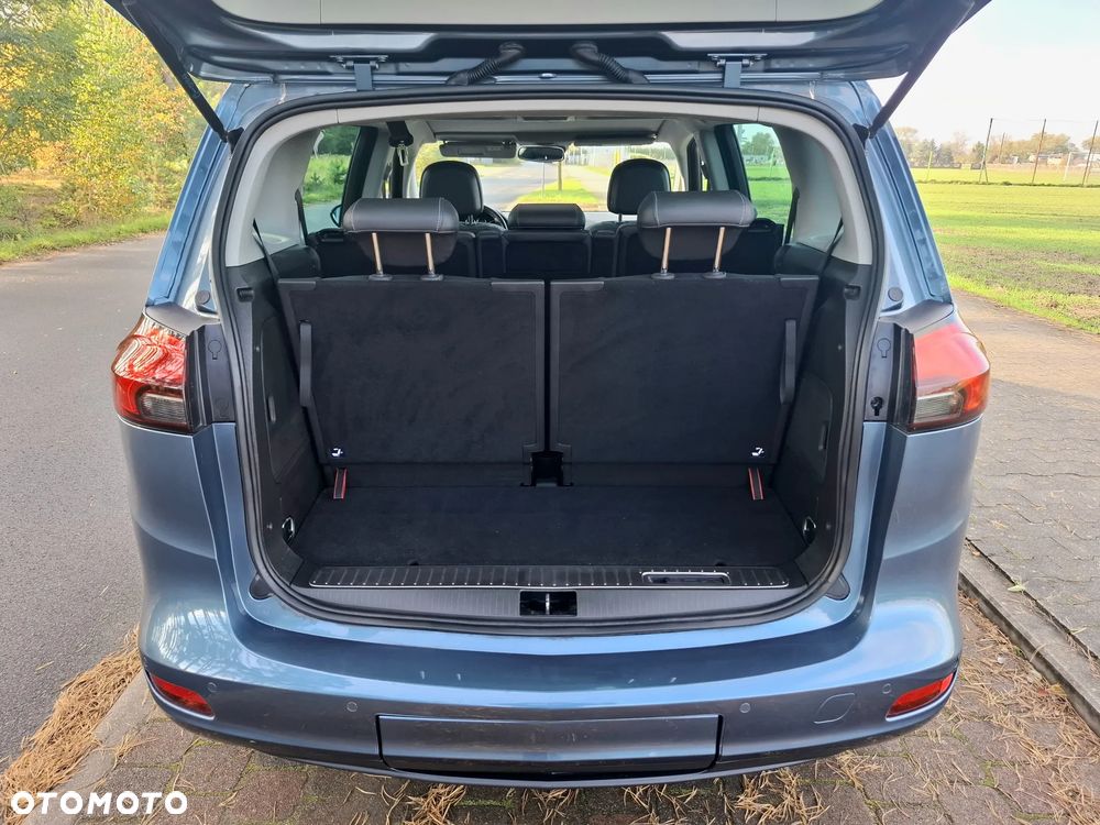 Opel Zafira - 13