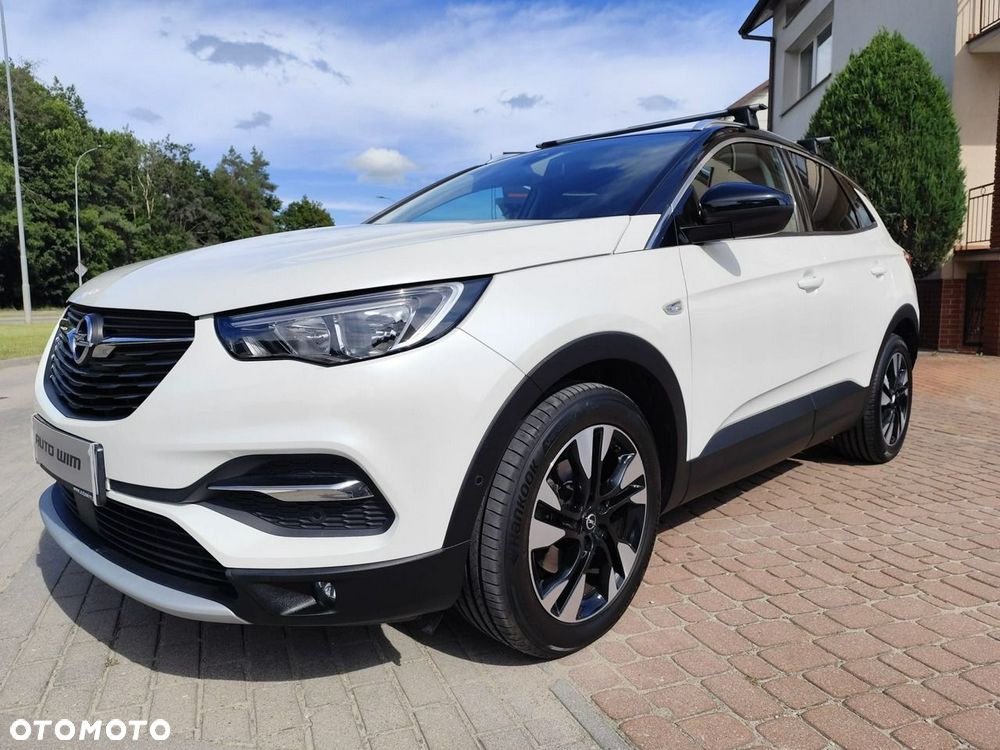 Opel Grandland X 1.2 T GPF Design Line S&S - 10