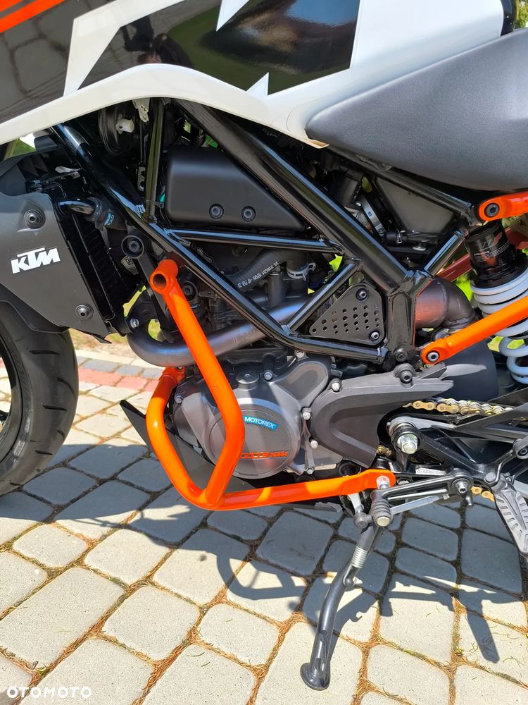 KTM Duke 125 - 4