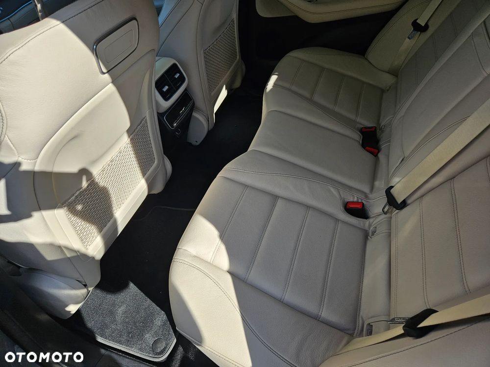 Mercedes-Benz GLE 400 d 4-Matic - 11
