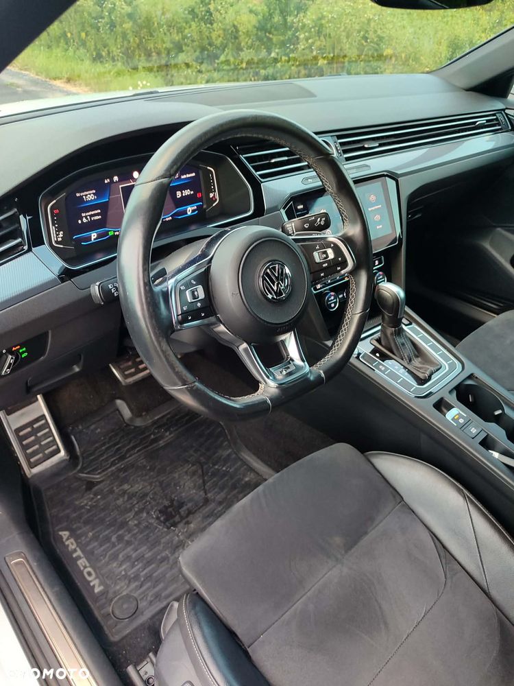Volkswagen Arteon 2.0 TDI SCR DSG R-Line - 19