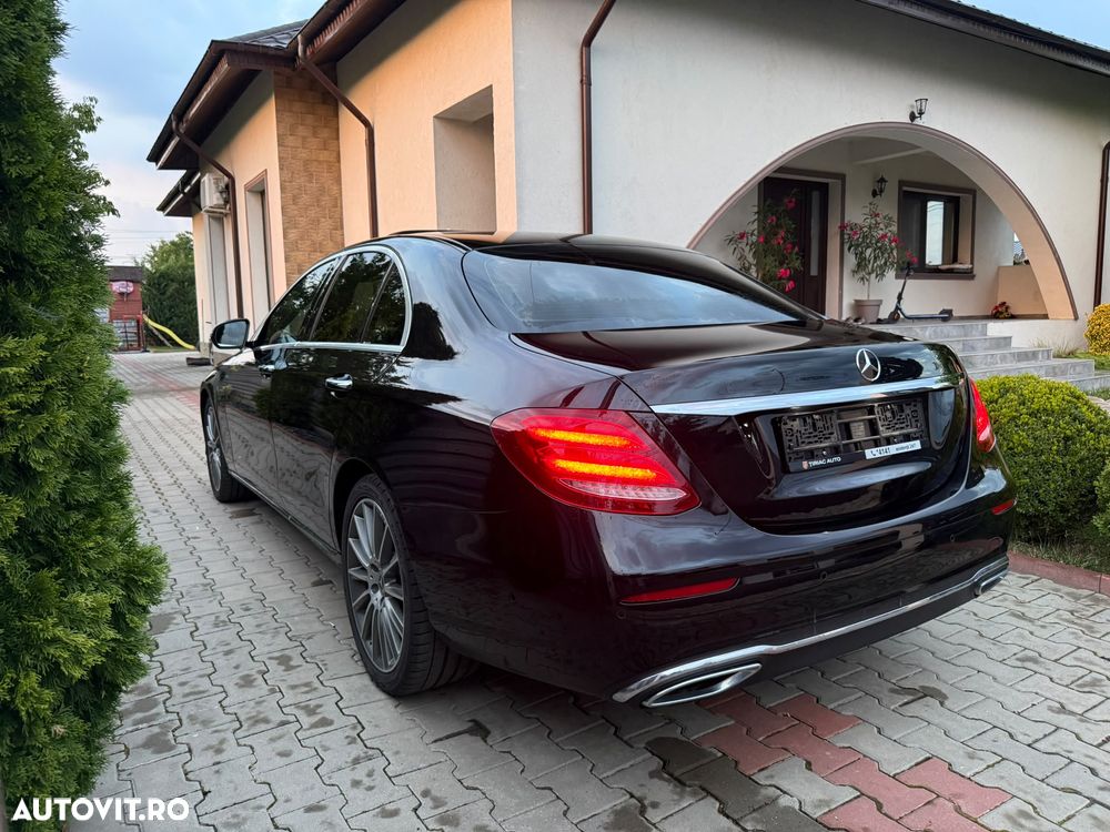 Mercedes-Benz E 220 d 4MATIC Aut. - 5