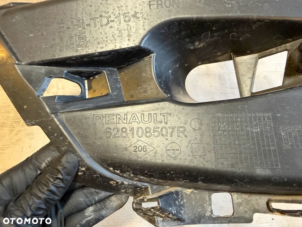 Ślizg mocowanie zderzaka przód wlot Renault Captur II 2019-  prawy 628108507R lewy 628113210R OE - 2