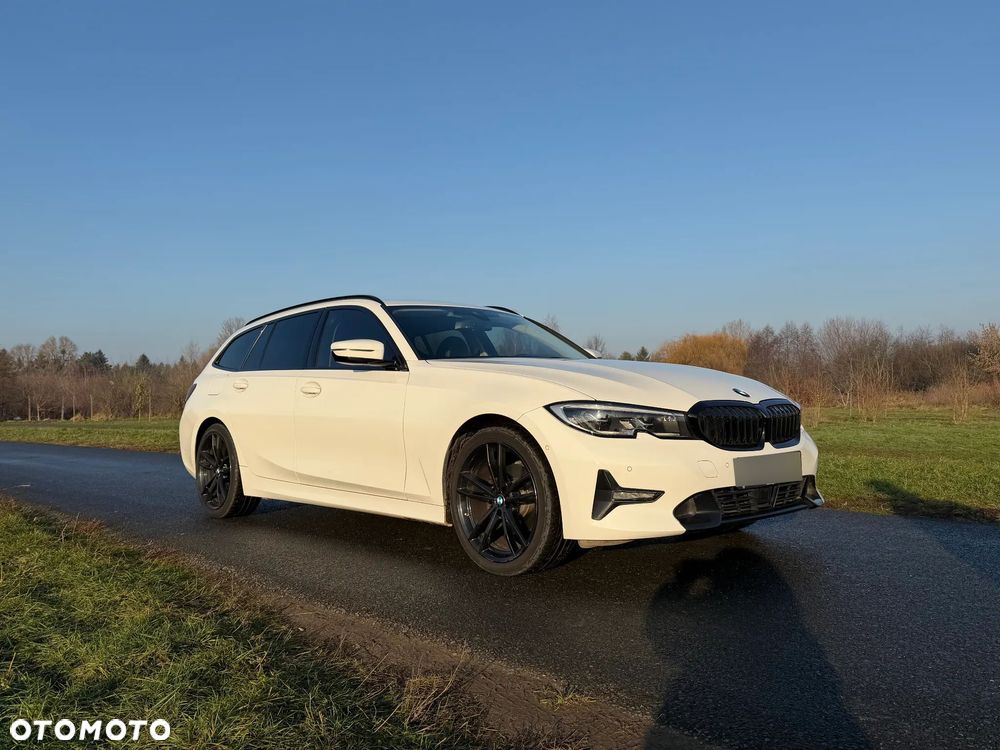 BMW Seria 3 320d Sport Line - 1