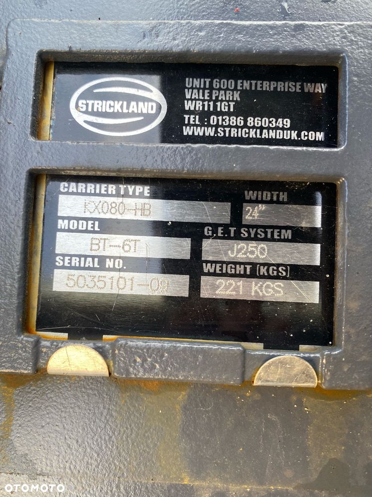 Inny łyżki Strickland + łyżka skarpowa Titan 1800 mm + widły paletowe wszystko nowe - 8