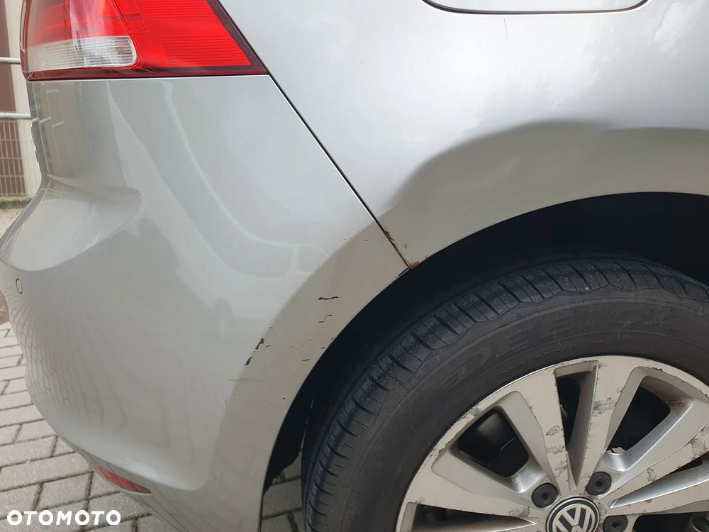 Volkswagen Golf 1.2 TSI BMT Comfortline - 36