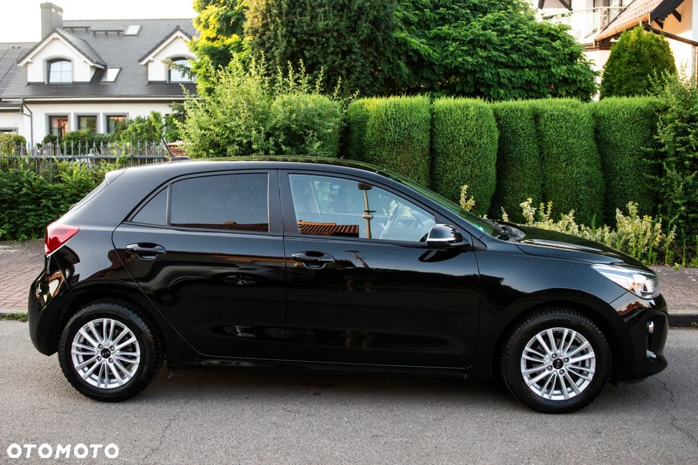 Kia Rio 1.2 Business Line Plus - 4