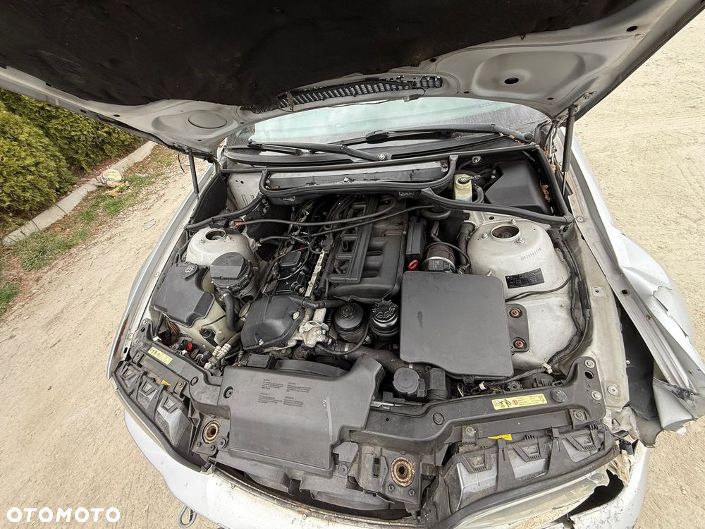 BMW Seria 3 330 Ci Edition Exclusive - 12