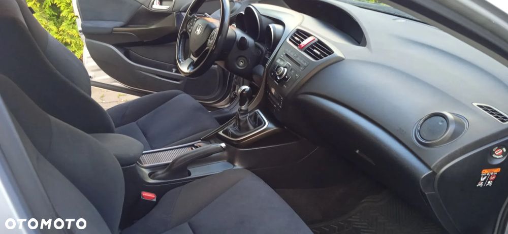 Honda Civic 1.4 i-VTEC Sport - 13