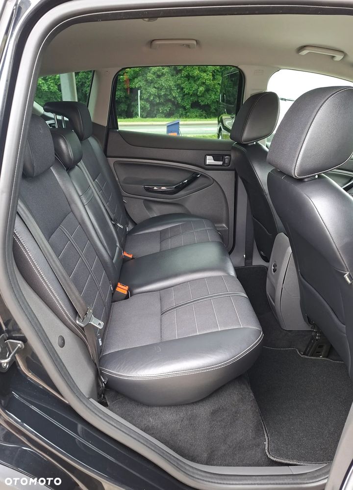 Ford Kuga 2.0 TDCi Titanium S - 12